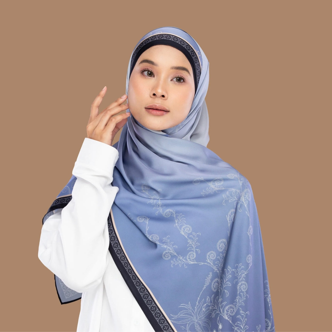 Spora Shawl: Afra