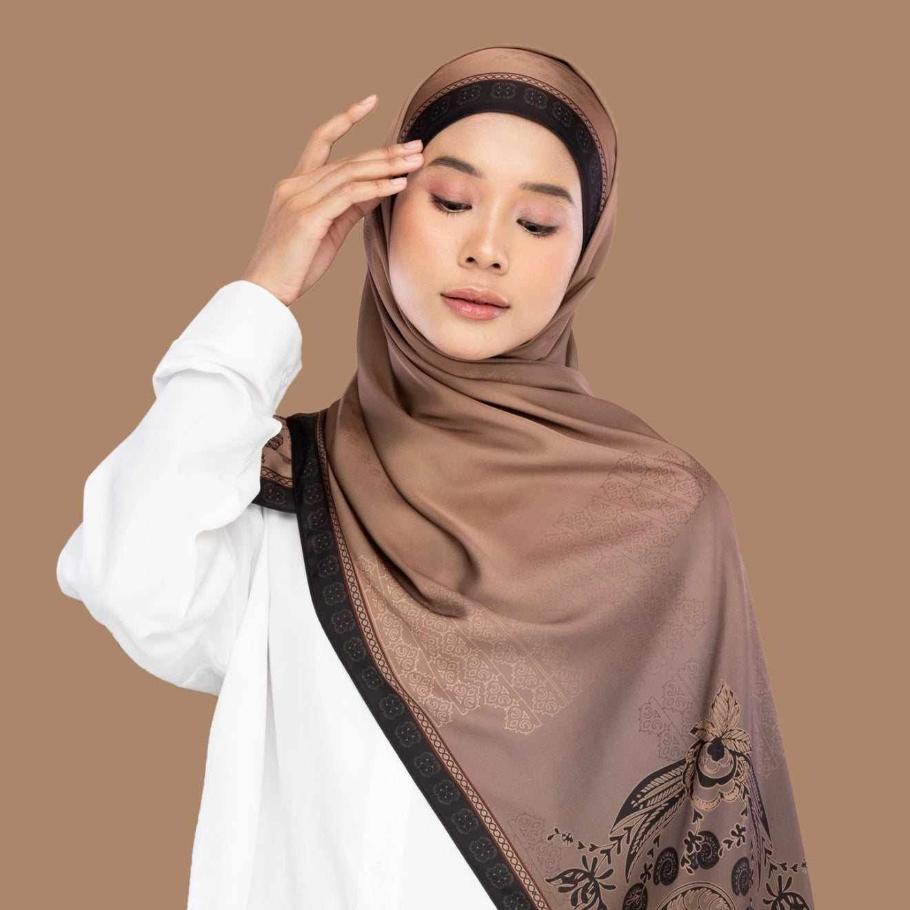 Spora Shawl: Arfa