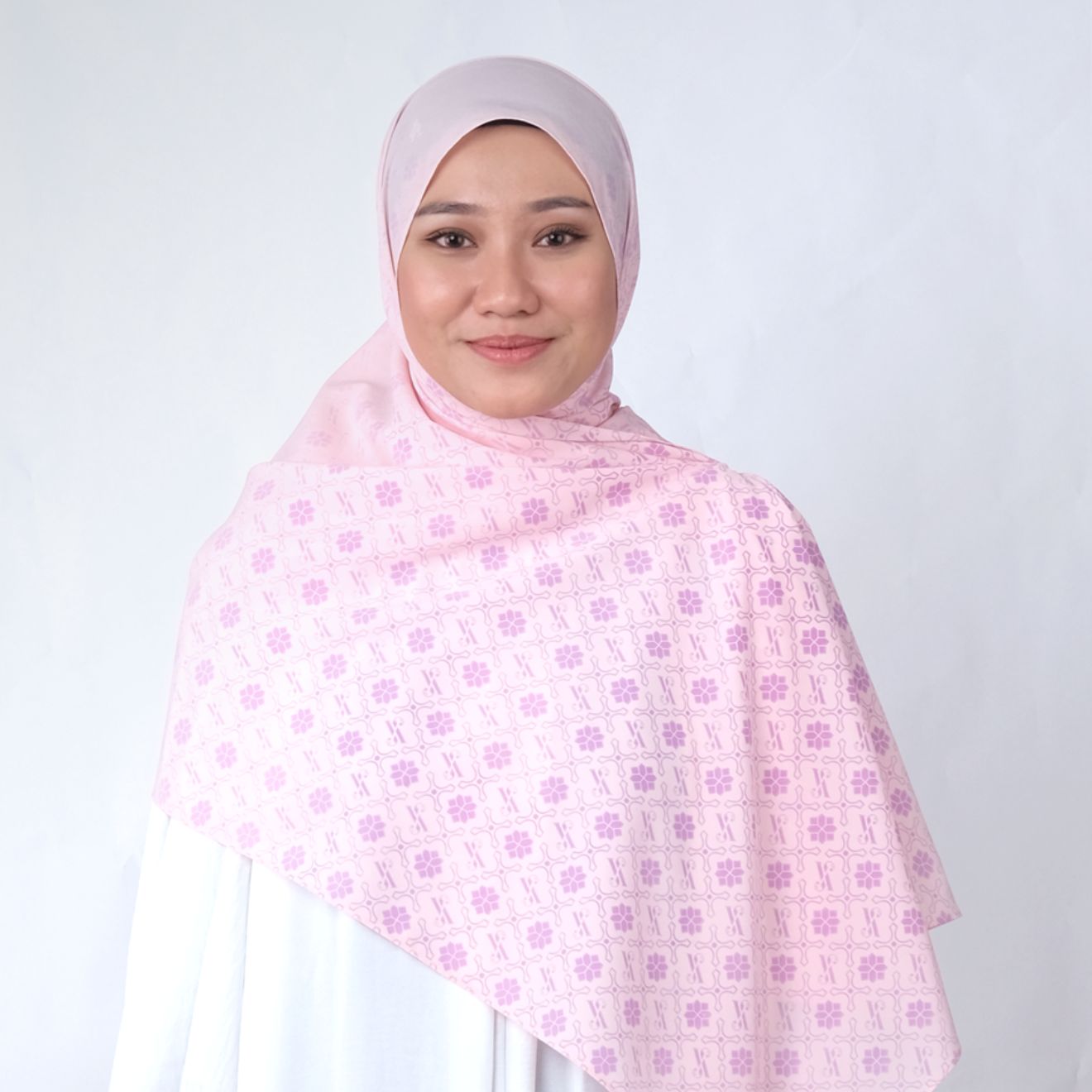 Gemala Shawl: Light Pink