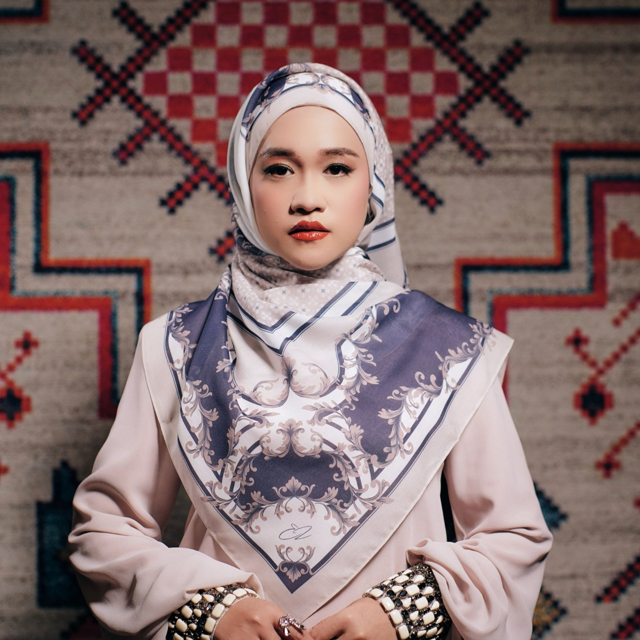 Morrocan Scarf: Tan & Navy